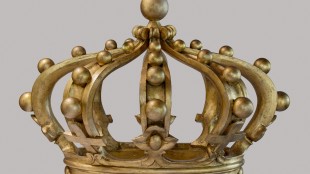 Manifattura toscana XIX secolo (?) Corona sabauda legno intagliato e dipinto