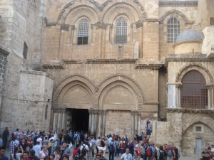 L'ingresso del Santo Sepolcro